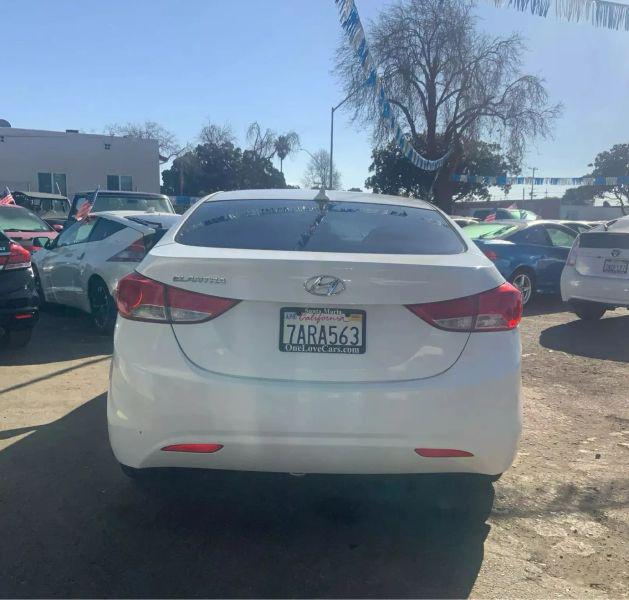 2013 Hyundai Elantra GLS