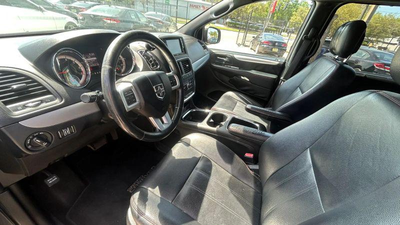 2017 Dodge Grand Caravan GT