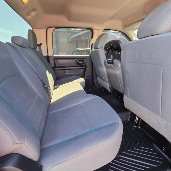 2017 Ram 2500 Tradesman Crew Cab 4x4 8' Box