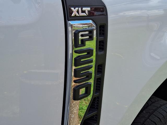 2025 Ford F-250 XLT