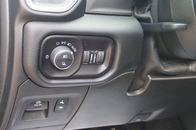 2019 Ram 1500 Laramie Crew Cab 4x4 5'7" Box