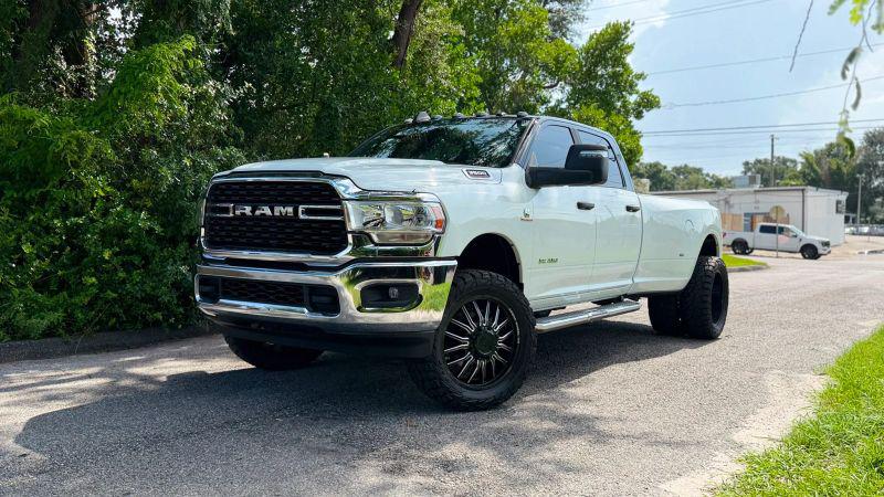 2024 Ram 3500 Big Horn Crew Cab 4x4 8' Box for sale in Tampa, FL