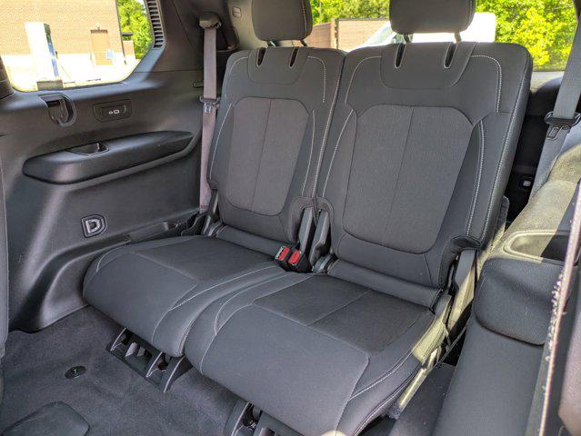 2024 Jeep Grand Cherokee L Laredo X 4x2