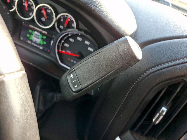 2022 Chevrolet Silverado 1500 4WD Crew Cab Short Bed RST