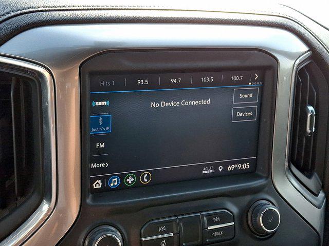 2022 Chevrolet Silverado 1500 4WD Crew Cab Short Bed RST