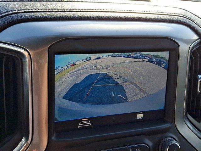 2022 Chevrolet Silverado 1500 4WD Crew Cab Short Bed RST