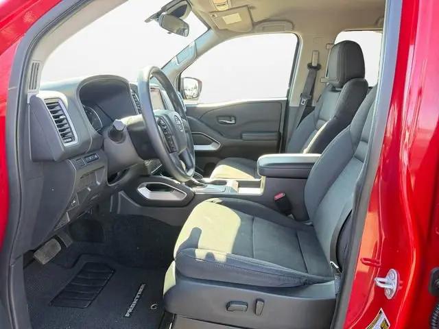 2023 Nissan Frontier Crew Cab SV 4x4