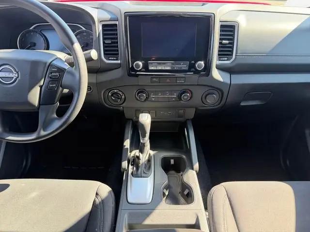 2023 Nissan Frontier Crew Cab SV 4x4