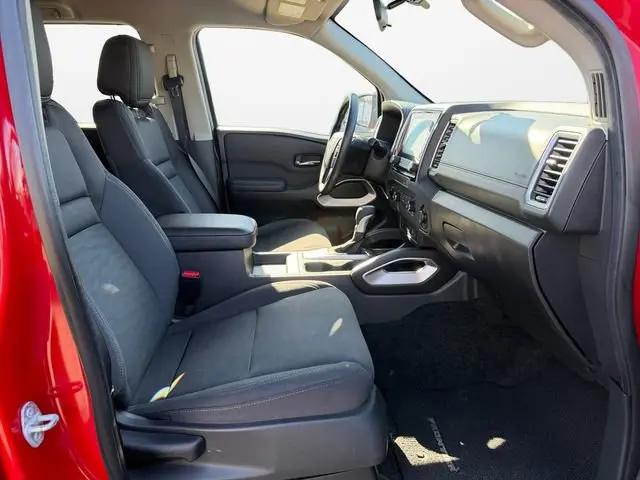 2023 Nissan Frontier Crew Cab SV 4x4