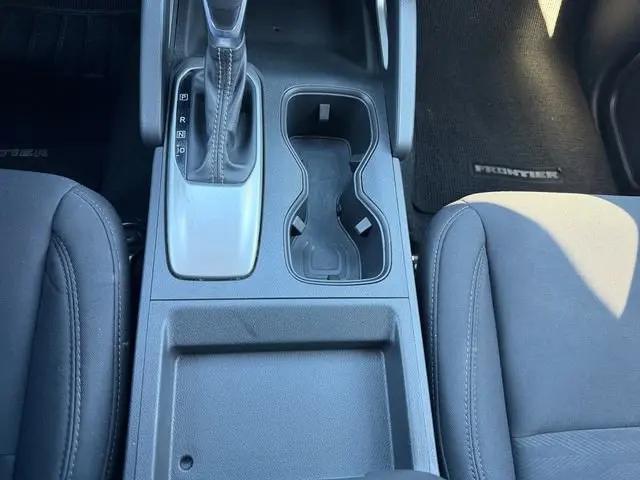 2023 Nissan Frontier Crew Cab SV 4x4