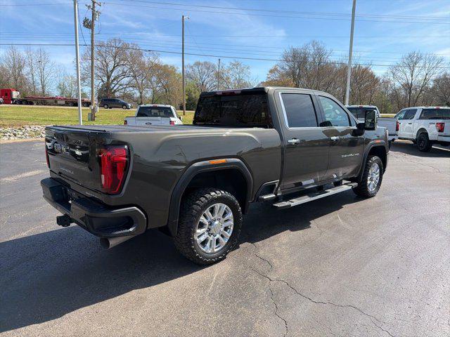 2023 GMC Sierra 2500HD 4WD Crew Cab Standard Bed Denali