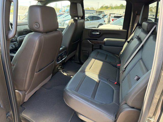2023 GMC Sierra 2500HD 4WD Crew Cab Standard Bed Denali
