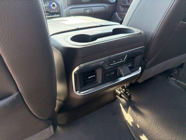 2023 GMC Sierra 2500HD 4WD Crew Cab Standard Bed Denali