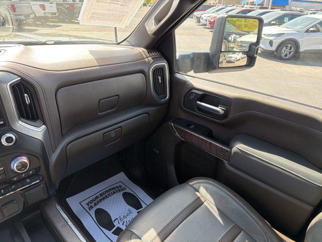 2023 GMC Sierra 2500HD 4WD Crew Cab Standard Bed Denali