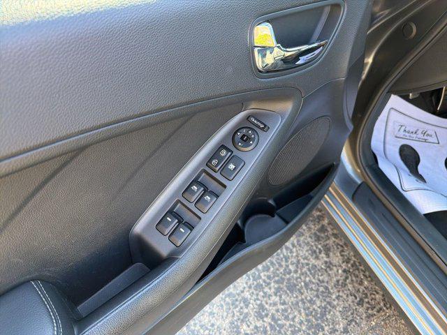 2015 Kia Forte SX