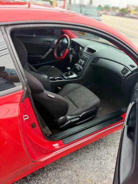 2010 Hyundai Genesis Coupe 2.0T R-Spec