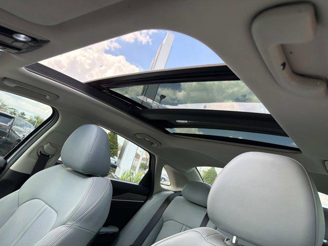 2021 Kia K5 EX