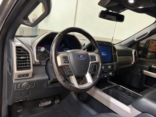 2022 Ford F-350 LARIAT