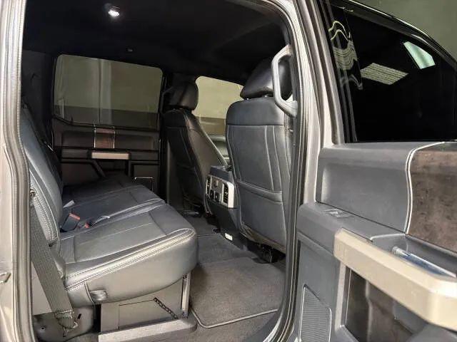 2022 Ford F-350 LARIAT
