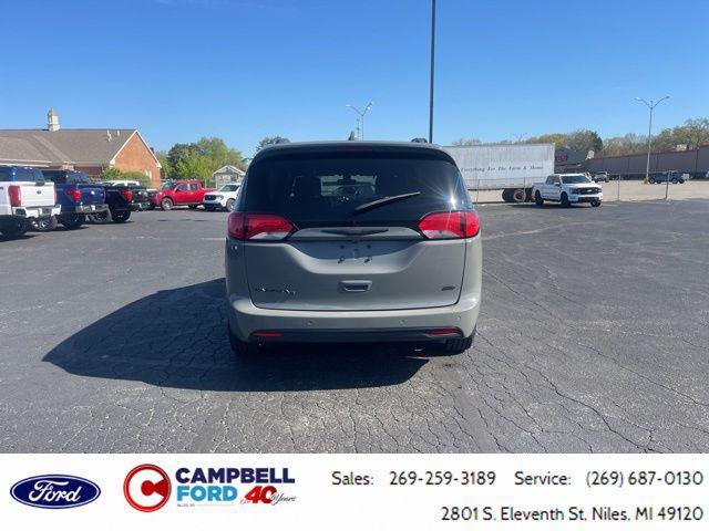 2020 Chrysler Pacifica AWD Launch Edition
