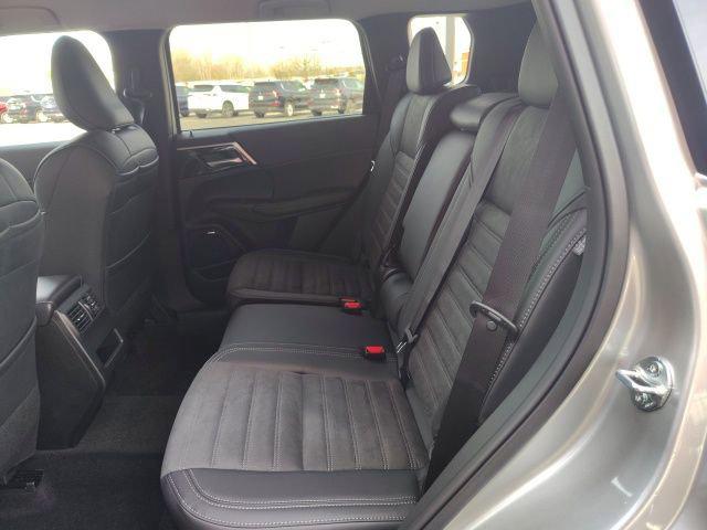 2026 Mitsubishi Outlander SE 1.5T S-AWC