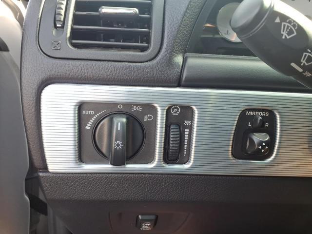 2004 Ford Thunderbird Premium
