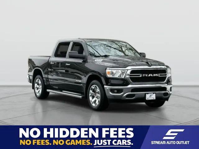 2020 Ram 1500 Big Horn Crew Cab 4x4 5'7" Box for sale in Amityville, NY