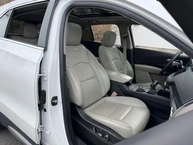2019 Cadillac XT4 Premium Luxury