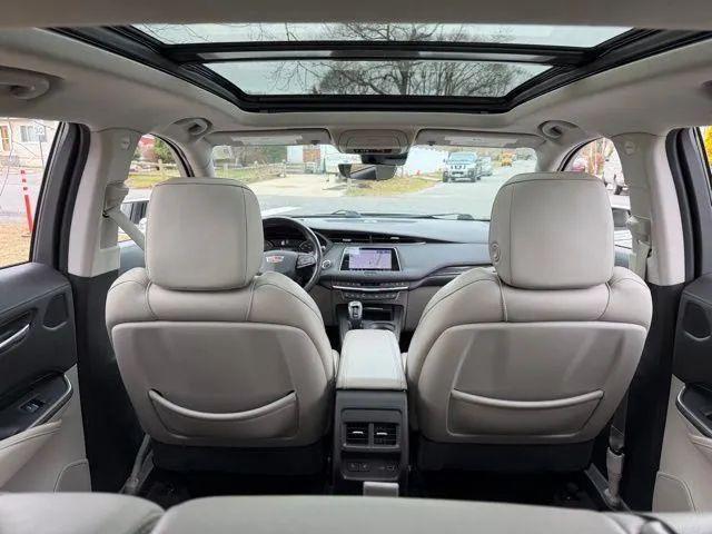 2019 Cadillac XT4 Premium Luxury