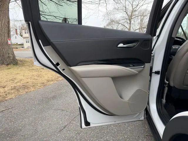 2019 Cadillac XT4 Premium Luxury