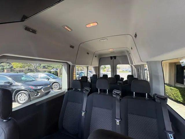 2020 Ford Transit Passenger Wagon XL