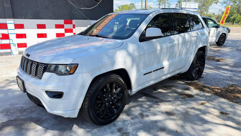 2018 Jeep Grand Cherokee Altitude 4x2 for sale in Tavares, FL