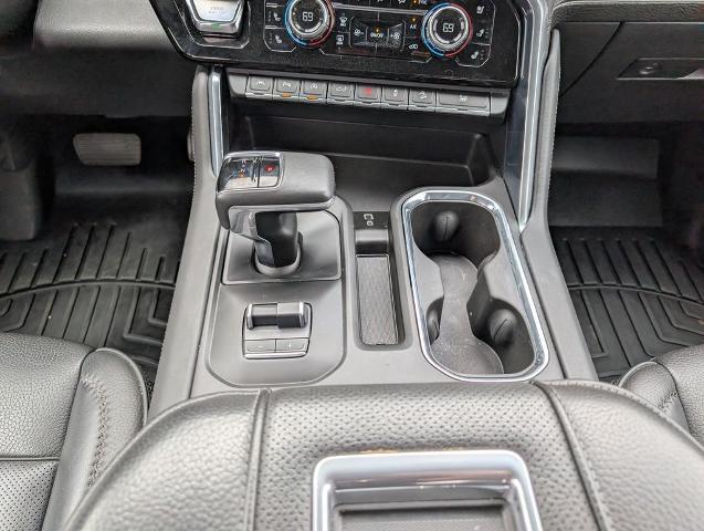 2022 GMC Sierra 1500 4WD Crew Cab Short Box Denali