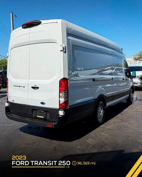 2023 Ford Transit Cargo Van Extended Length