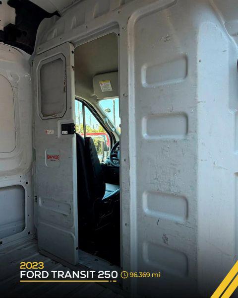 2023 Ford Transit Cargo Van Extended Length