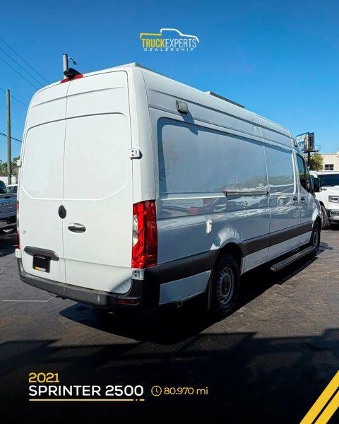 2021 Mercedes-Benz Sprinter 2500 High Roof I4