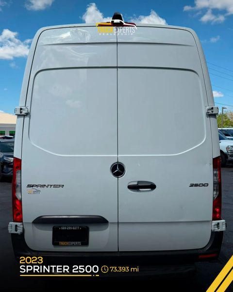 2023 Mercedes-Benz Sprinter 2500 High Roof 4-Cyl Gas