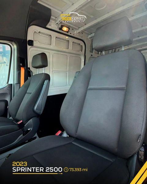 2023 Mercedes-Benz Sprinter 2500 High Roof 4-Cyl Gas