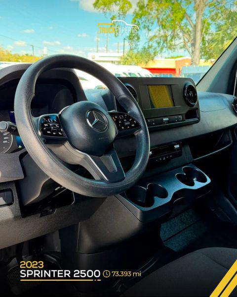 2023 Mercedes-Benz Sprinter 2500 High Roof 4-Cyl Gas