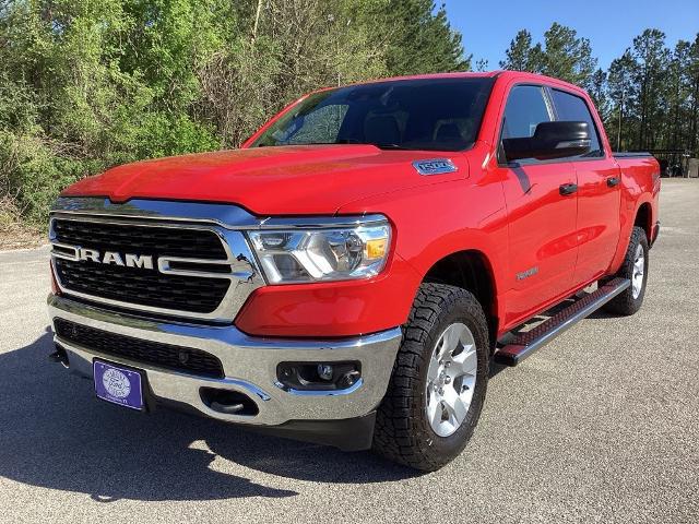 2023 Ram 1500 Lone Star Crew Cab 4x4 5'7" Box