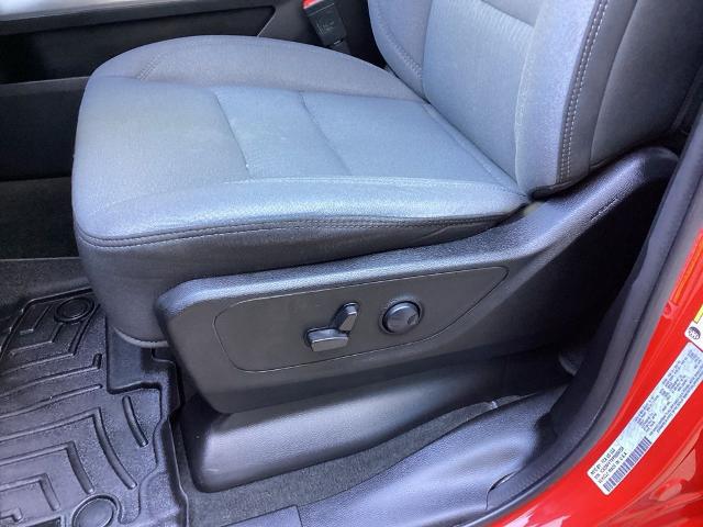2023 Ram 1500 Lone Star Crew Cab 4x4 5'7" Box