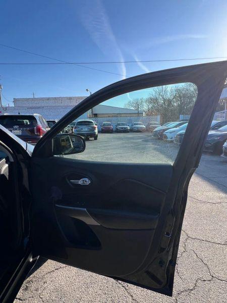 2019 Jeep Cherokee Latitude 4x4