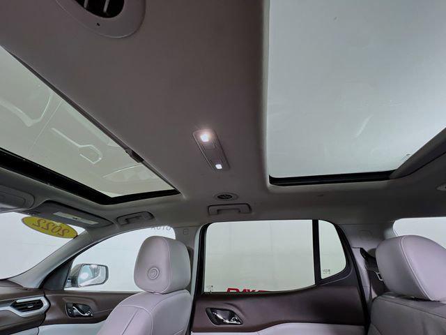 2022 GMC Acadia AWD SLT