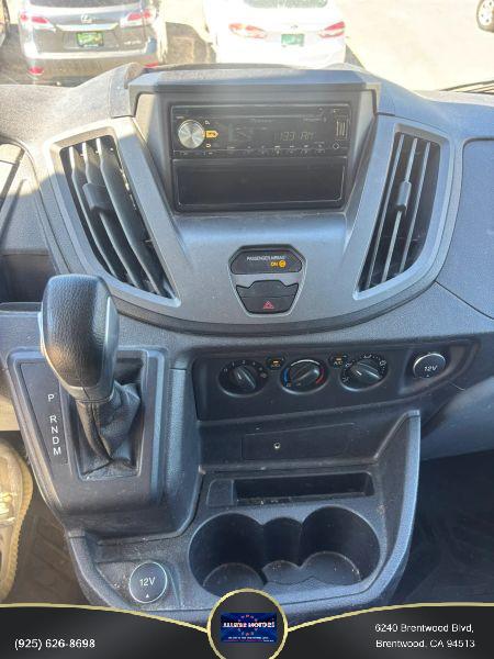 2017 Ford Transit w/60/40 Side Door w/RWB