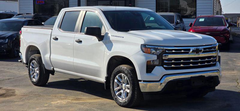 2023 Chevrolet Silverado 1500 4WD Crew Cab Short Bed WT