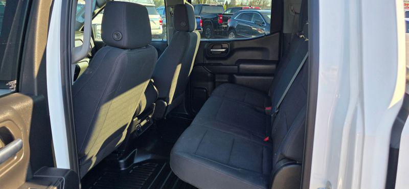 2023 Chevrolet Silverado 1500 4WD Crew Cab Short Bed WT
