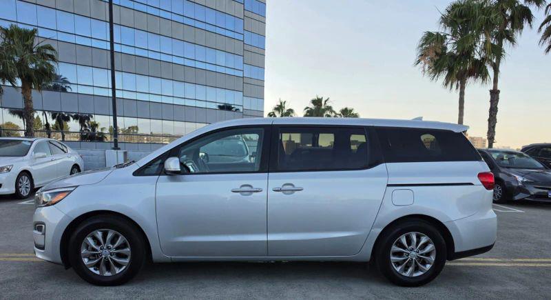 2020 Kia Sedona LX