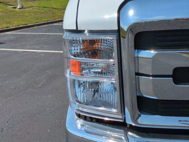 2026 Ford E-350 Cutaway Unknown