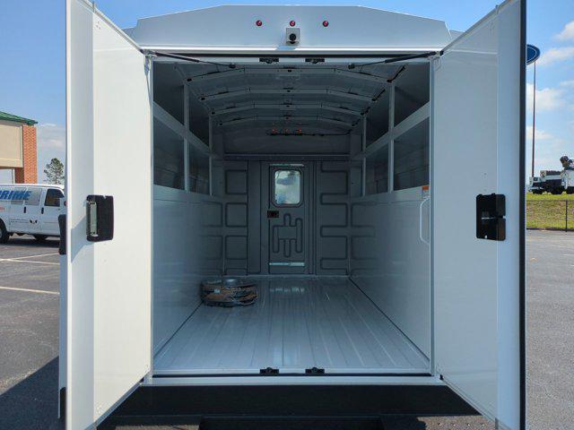 2026 Ford E-350 Cutaway Unknown