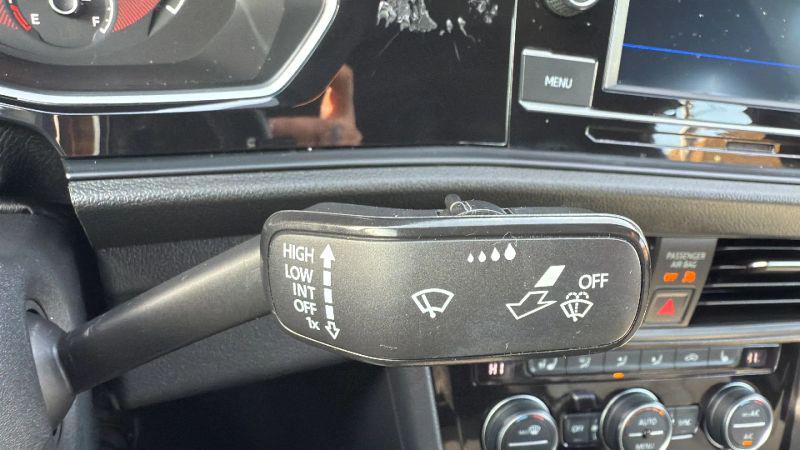 2020 Volkswagen Jetta 1.4T R-Line